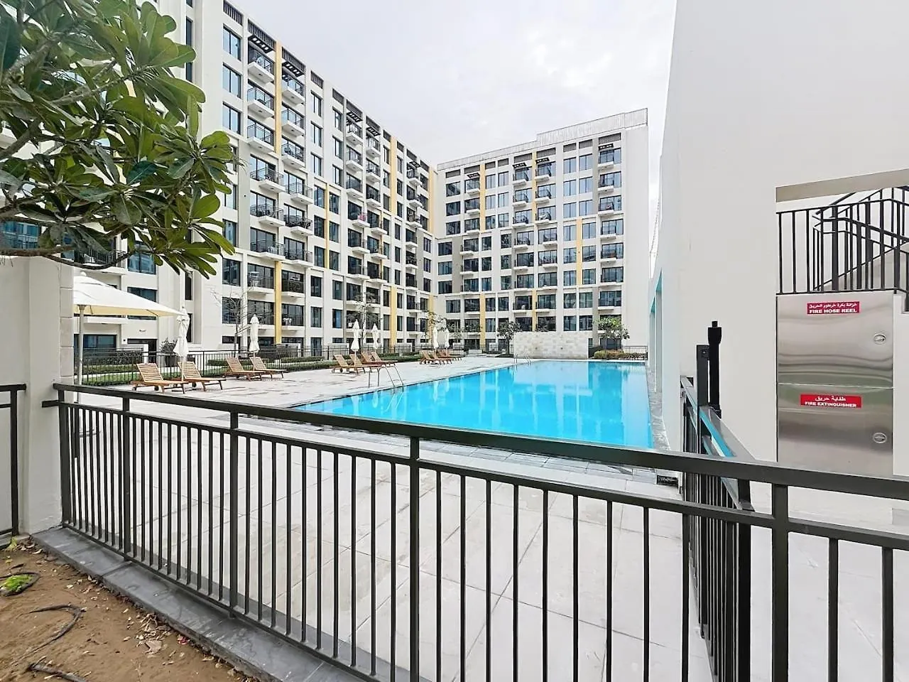 Una Tower - Peaceful One Bedroom In Townsquare Dubai